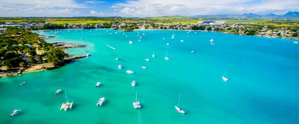 A refreshing blend of different cultures, Mauritius is a warm, inviting island with a heart of gold